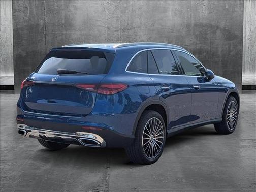 2025 Mercedes-Benz GLC 300 Base