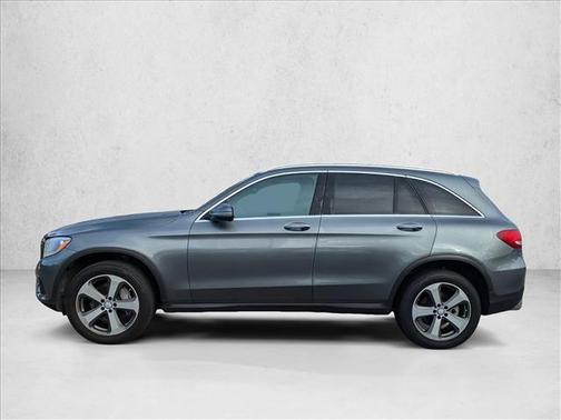2017 Mercedes-Benz GLC 300 4MATIC