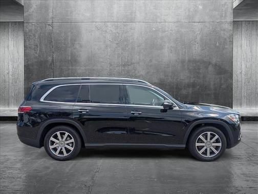 2023 Mercedes-Benz GLS 450 4MATIC