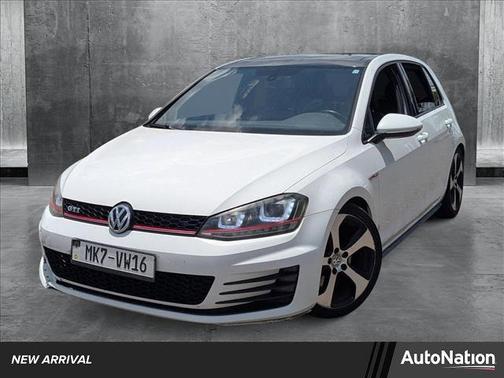 2016 Volkswagen Golf GTI 2.0T SE 4-Door