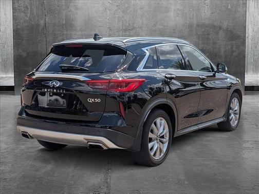 2020 INFINITI QX50 LUXE