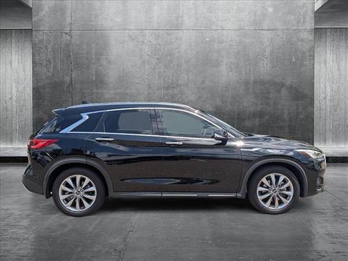 2020 INFINITI QX50 LUXE