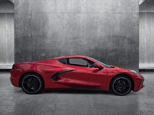 2022 Chevrolet Corvette Stingray w/2LT