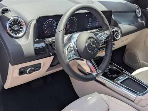 2025 Mercedes-Benz GLA 250 Base