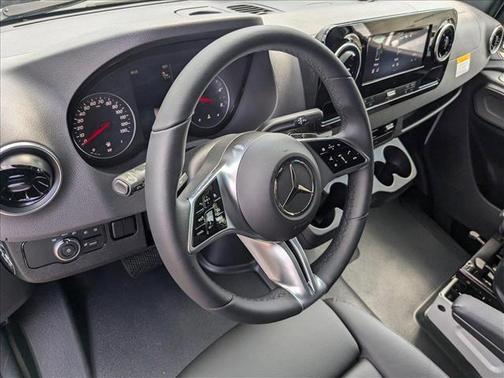 2025 Mercedes-Benz Sprinter 2500 High Roof