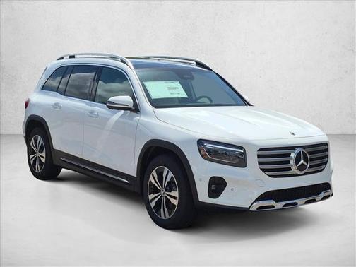 Polar White 2026 Mercedes-Benz GLB 250 Base