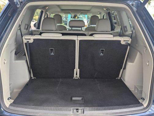 2018 Volkswagen Atlas 3.6L SEL Premium