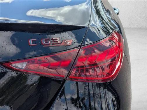 2025 Mercedes-Benz AMG C 63 S E Performance