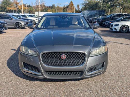 2017 Jaguar XF 35t Premium