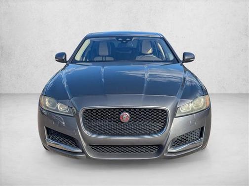 2017 Jaguar XF 35t Premium