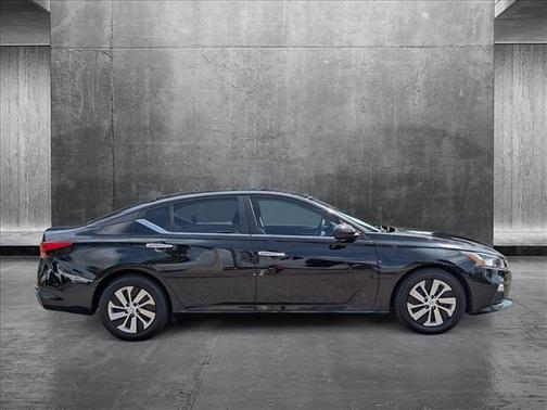 2020 Nissan Altima S FWD