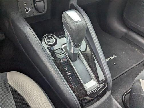 2020 Nissan Versa 1.6 SV
