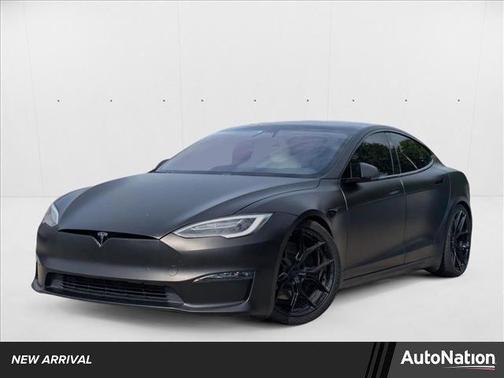 2022 Tesla Model S Plaid