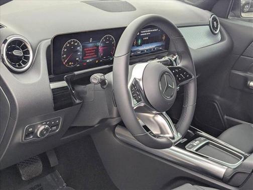 2025 Mercedes-Benz GLA 250 Base