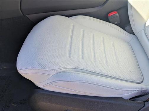 2026 Mercedes-Benz GLC 300 Base