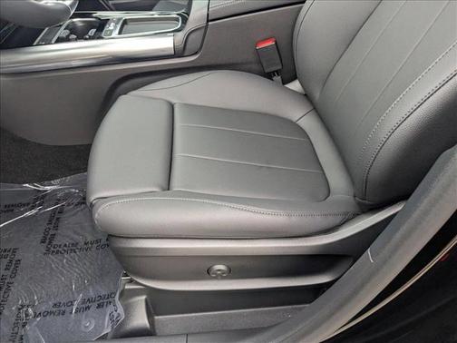 2025 Mercedes-Benz GLA 250 Base