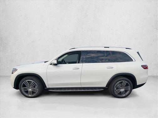 2026 Mercedes-Benz GLS 450 4MATIC