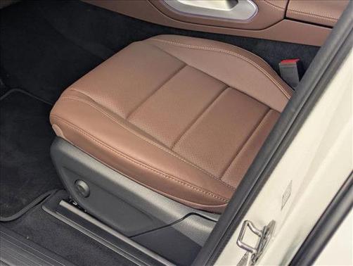 2026 Mercedes-Benz GLS 450 4MATIC