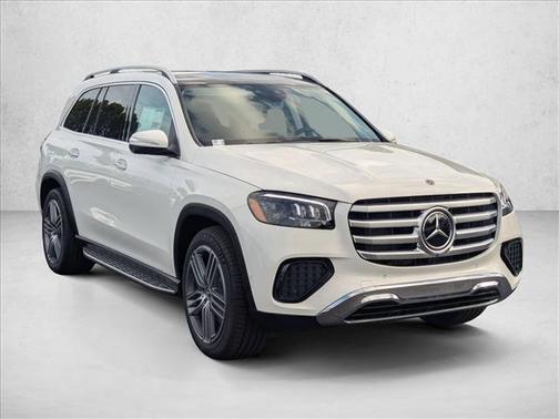 2026 Mercedes-Benz GLS 450 4MATIC