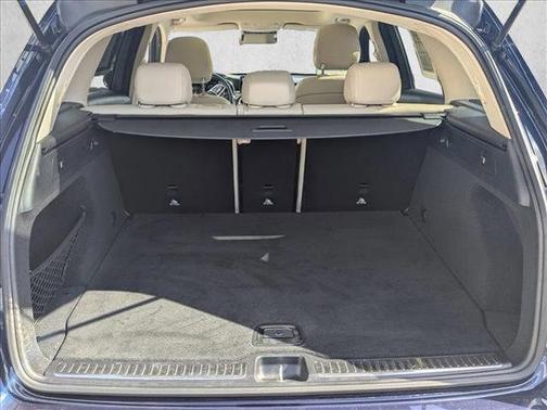 2022 Mercedes-Benz GLC 300 Base