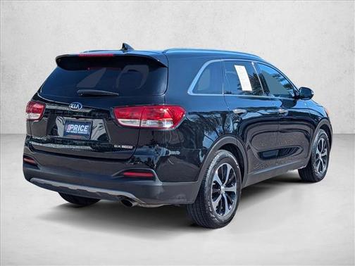 2017 Kia Sorento EX