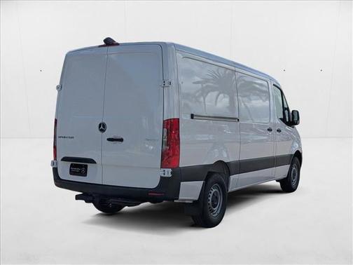 2025 Mercedes-Benz Sprinter 2500 Standard Roof