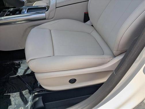 2025 Mercedes-Benz GLA 250 Base