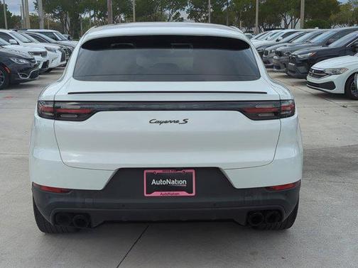 2021 Porsche Cayenne S