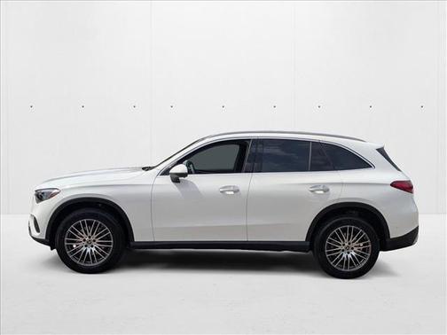 2026 Mercedes-Benz GLC 300 4MATIC