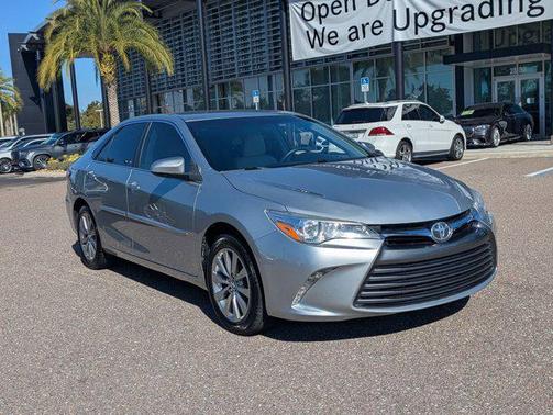 2017 Toyota Camry XLE