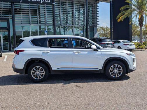 2019 Hyundai SANTA FE SE 2.4