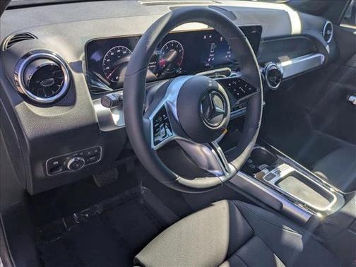 2026 Mercedes-Benz GLB 250 Base