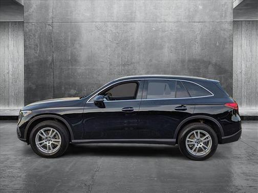 2025 Mercedes-Benz GLC 300 Base