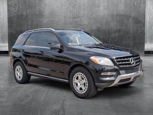 2015 Mercedes-Benz M-Class 4MATIC