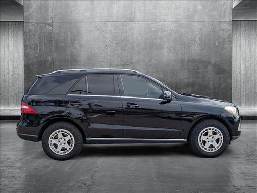 2015 Mercedes-Benz M-Class 4MATIC