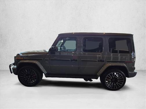 MANUFAKTUR Arabian Grey 2026 Mercedes-Benz AMG G 63 AMG G 63