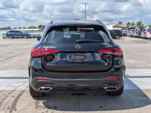 2025 Mercedes-Benz GLC 350e Base