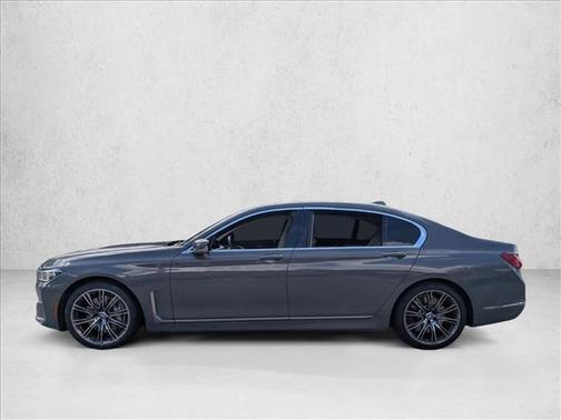 2021 BMW 750 i xDrive