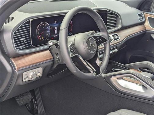2025 Mercedes-Benz GLE 450 4MATIC