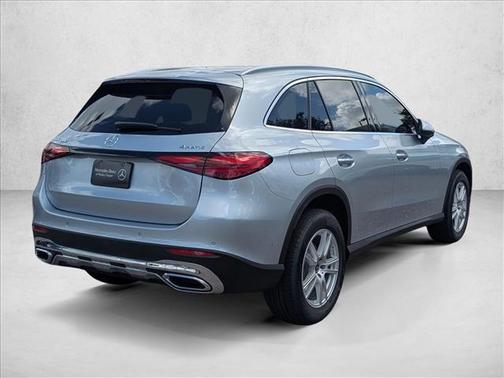 2026 Mercedes-Benz GLC 300 4MATIC