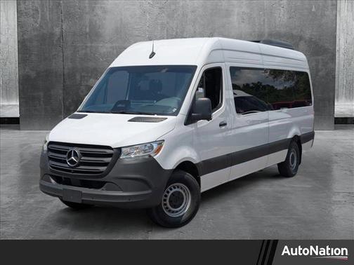 2025 Mercedes-Benz Sprinter 2500 High Roof