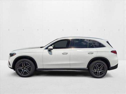 2026 Mercedes-Benz GLC 300 4MATIC