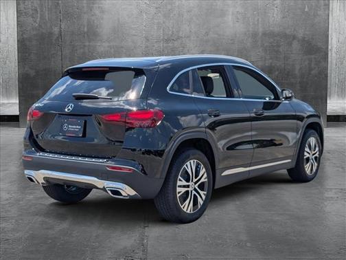 2025 Mercedes-Benz GLA 250 Base