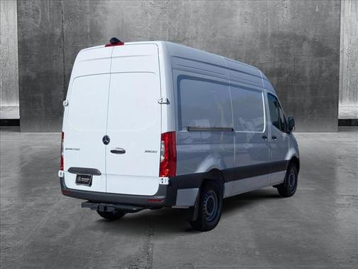 2025 Mercedes-Benz Sprinter 2500 Standard Roof
