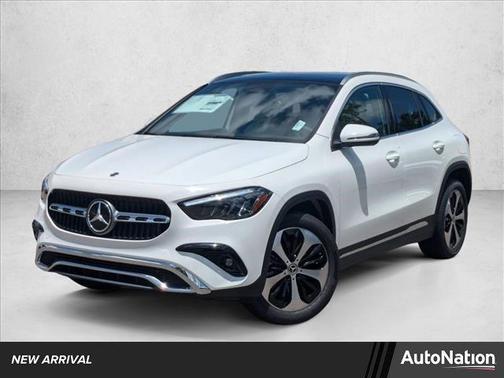 Polar White 2026 Mercedes-Benz GLA 250 4MATIC