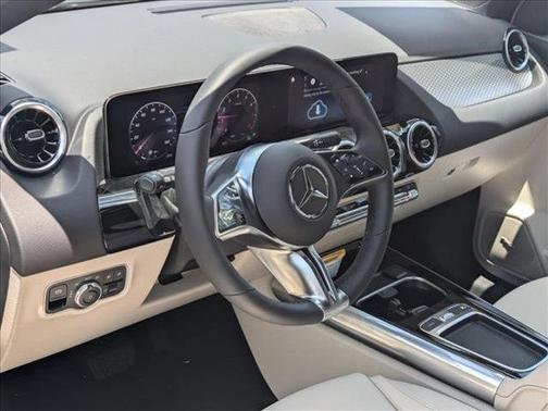 2026 Mercedes-Benz GLA 250 4MATIC