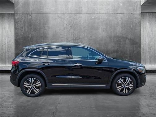 2025 Mercedes-Benz GLA 250 Base