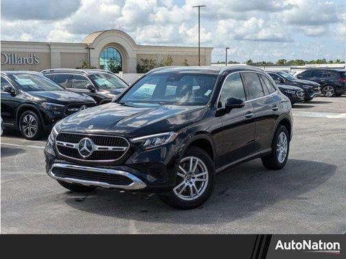 2025 Mercedes-Benz GLC 300 4MATIC