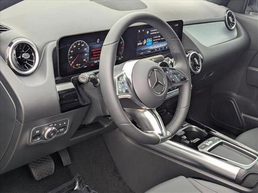 2025 Mercedes-Benz GLA 250 Base