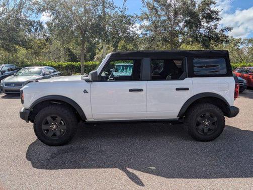 2024 Ford Bronco Black Diamond